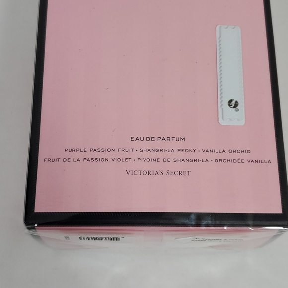 Victoria's Secret Bombshell Sealed - Picture 5 of 6